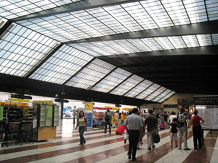 建築マップ イタリア フィレンツェ・サンタ・マリア・ノヴェッラ駅